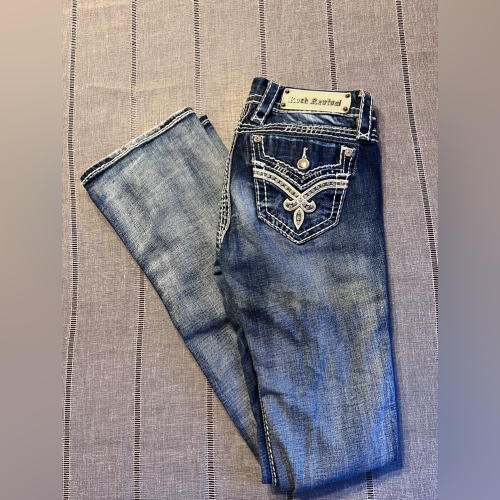 Ellie Boot Cut Rock Revivals, size 25!